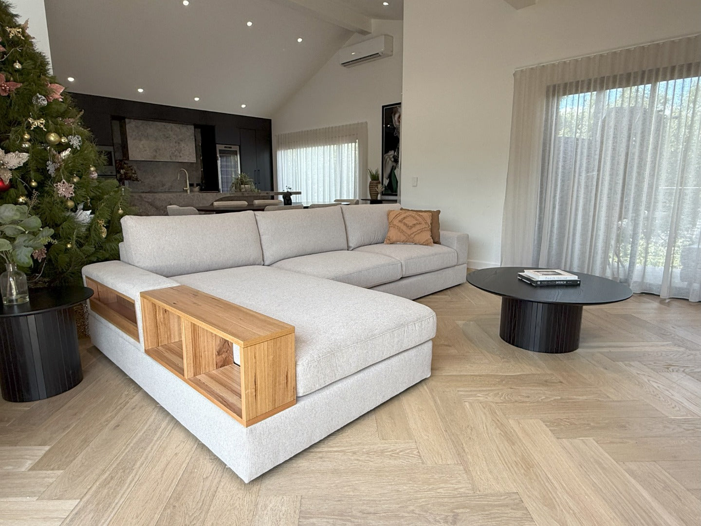 VOGUE 2.5 SEATER REVERSIBLE CHAISE