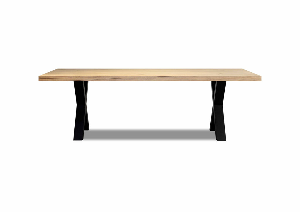 Ashbree Dining Table