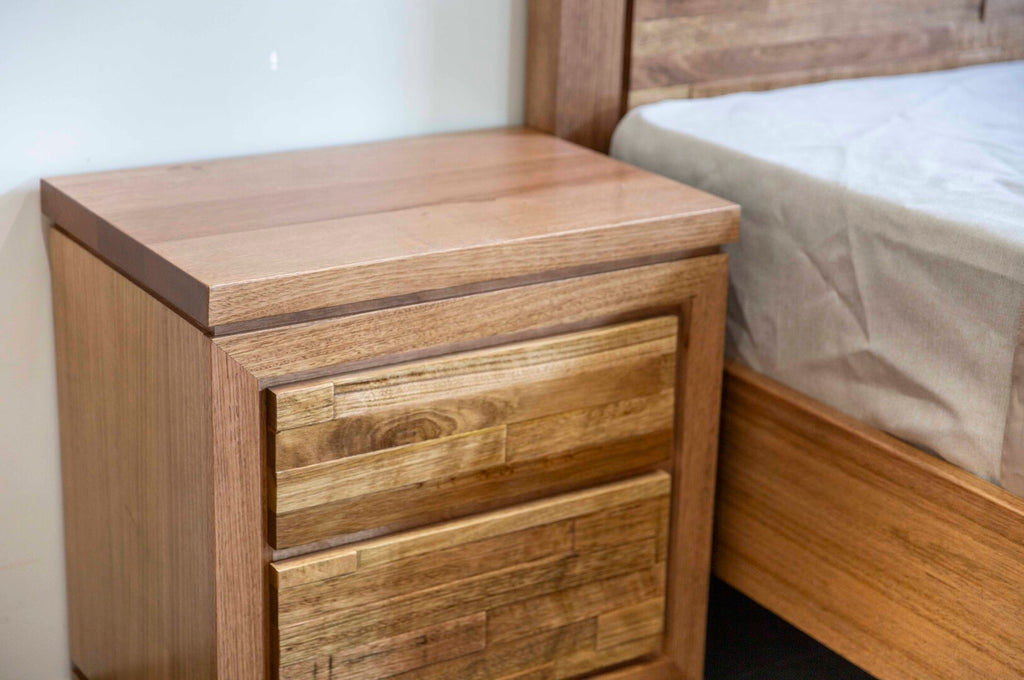 Cleveland Bedside Table