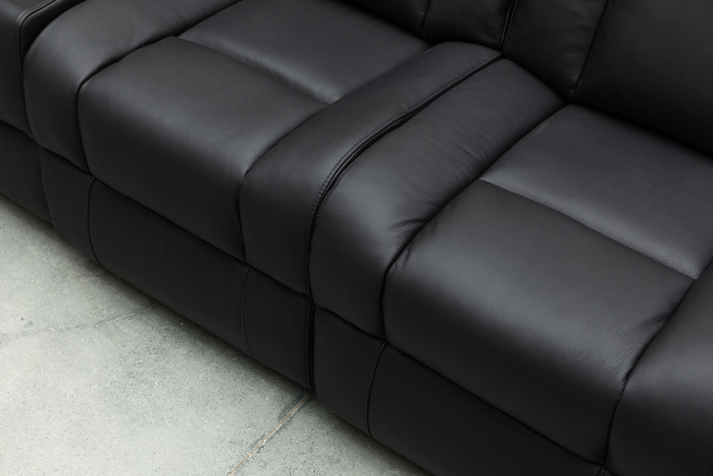 Deville Threatre Leather