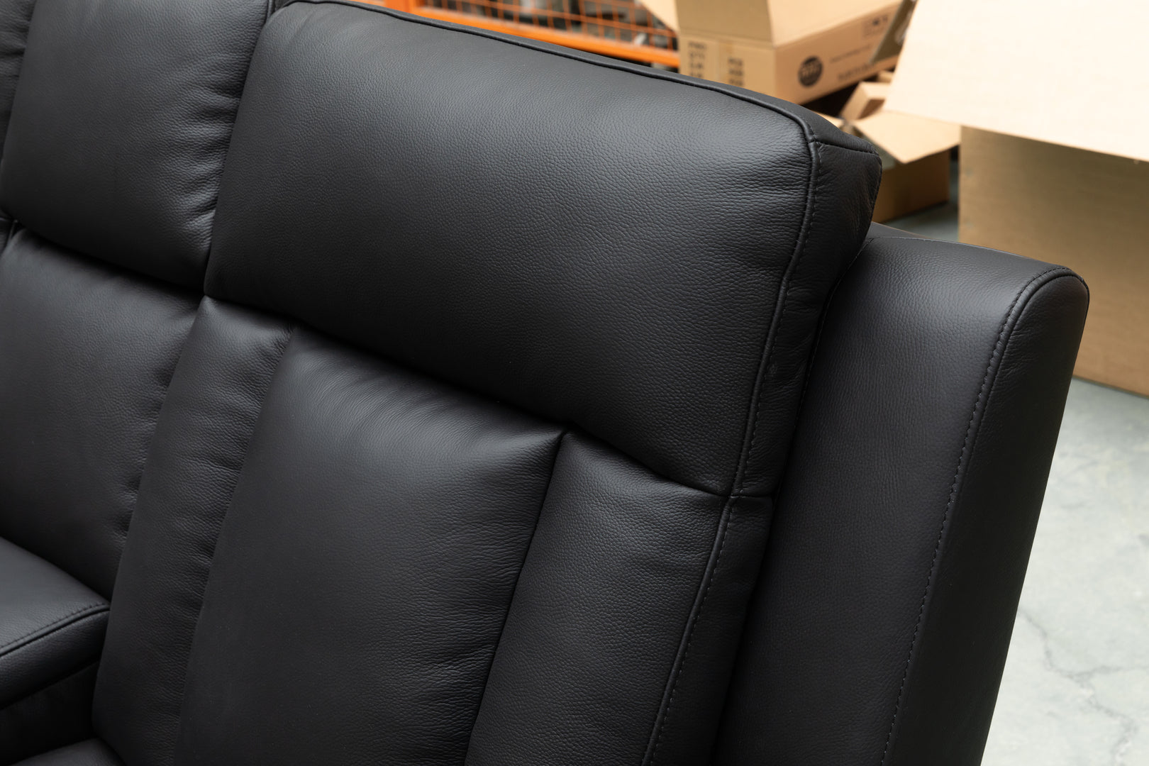 Deville Threatre Leather