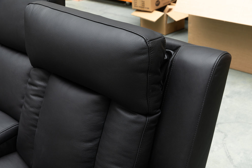 Deville Threatre Leather