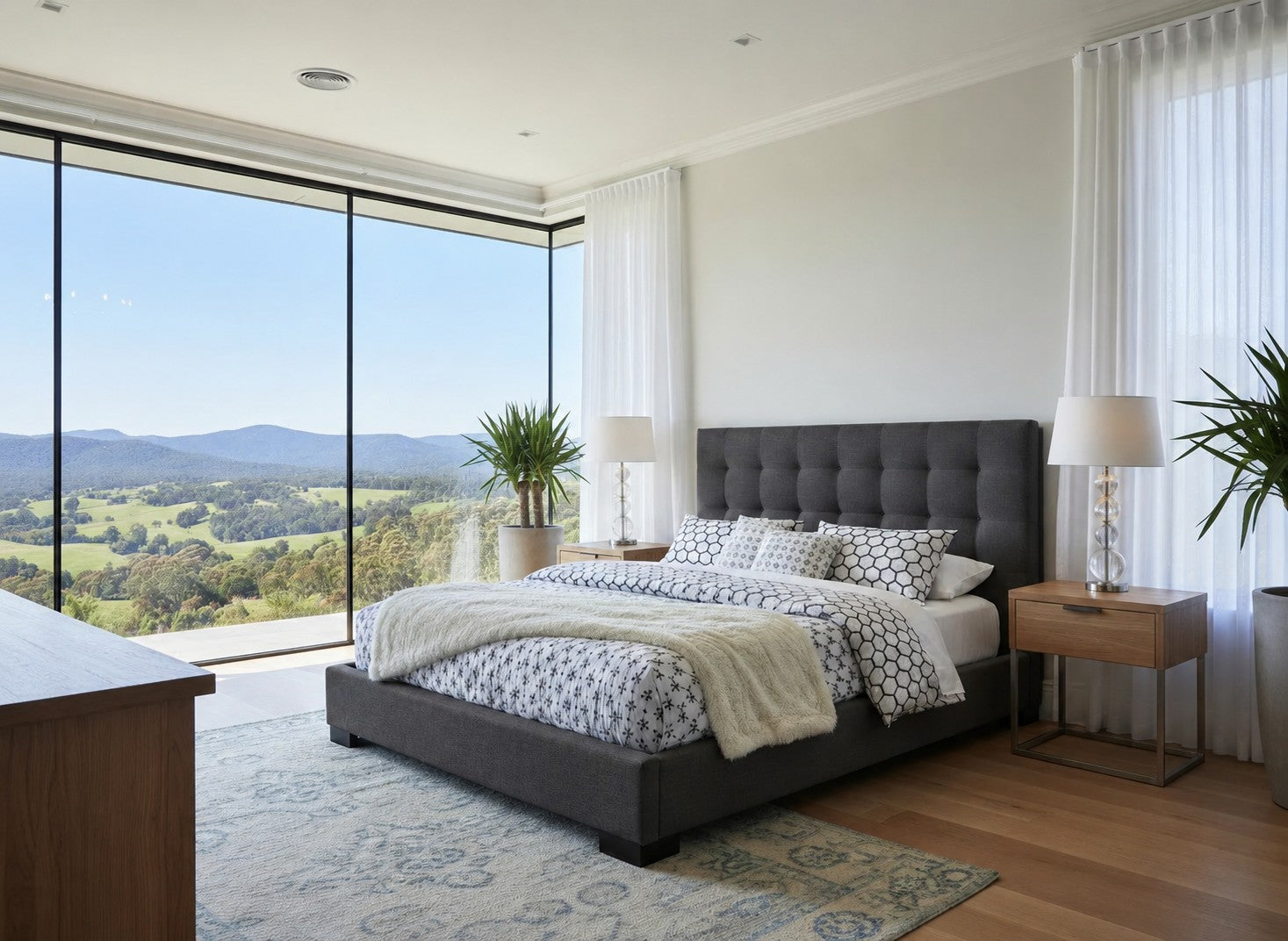 Memphis bed frame