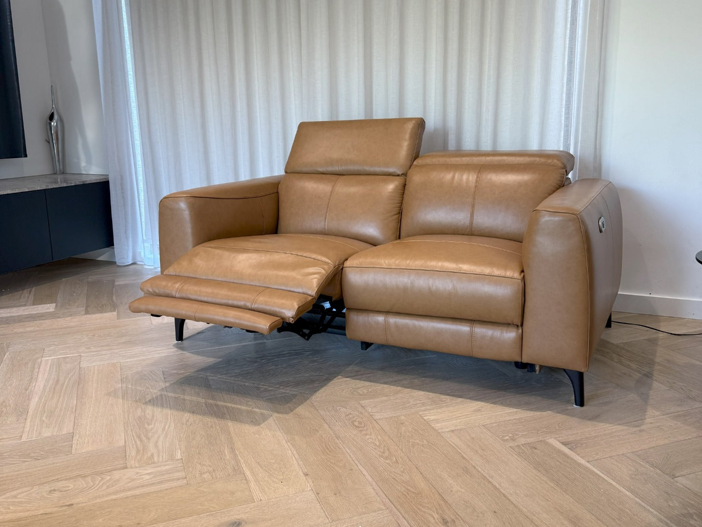 BELLAGIO 2 SEATER LEATHER