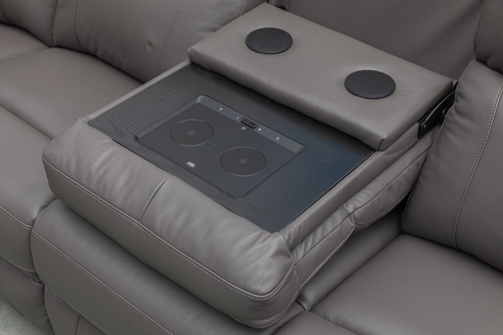 Davoli Corner Leather