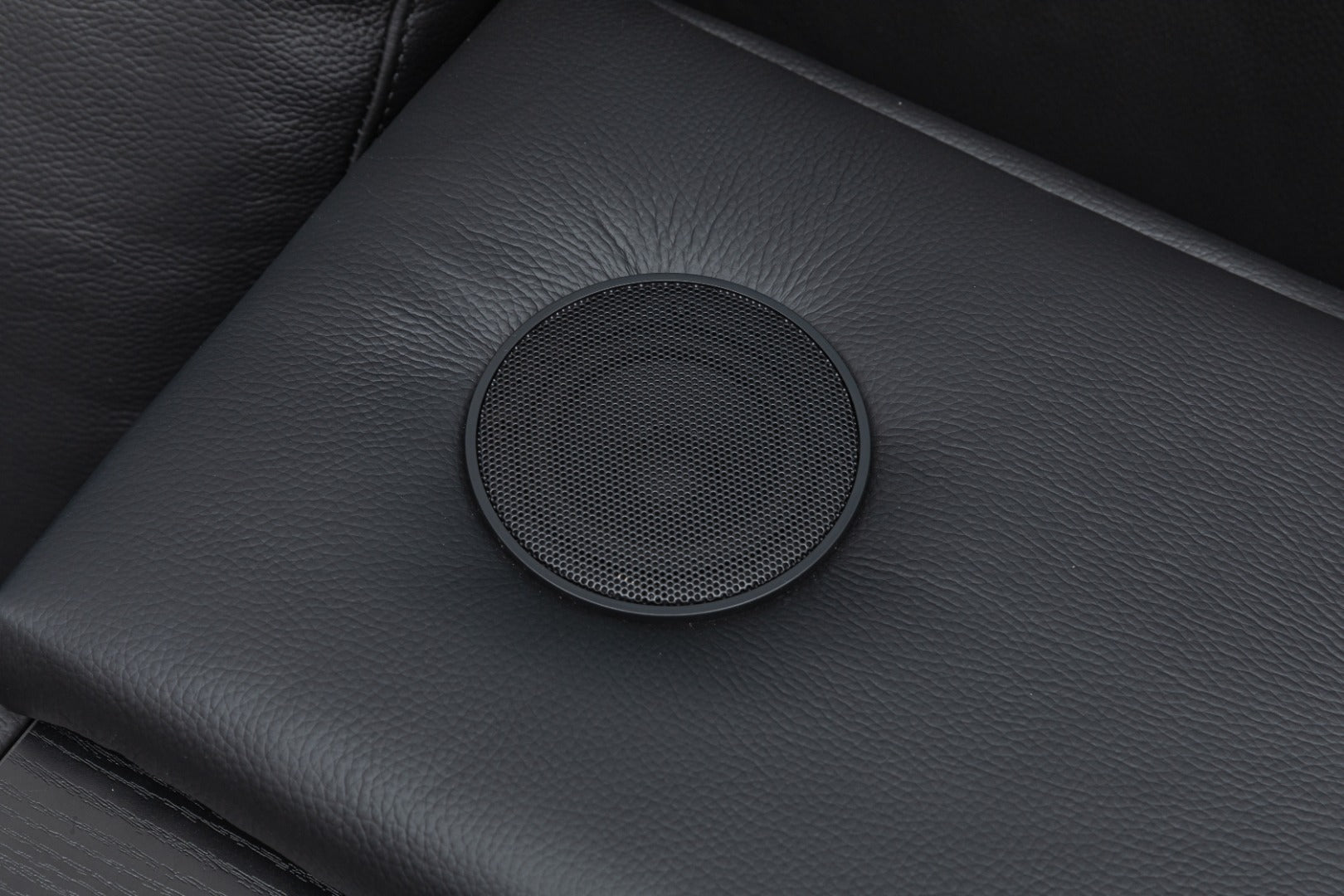 Davoli Corner Leather