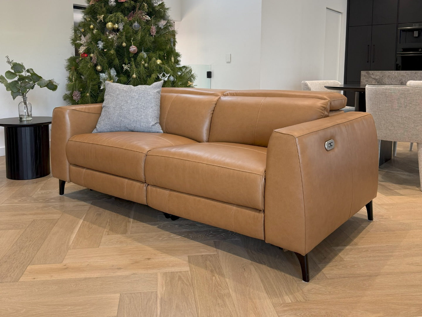 BELLAGIO 2.5 SEATER LEATHER