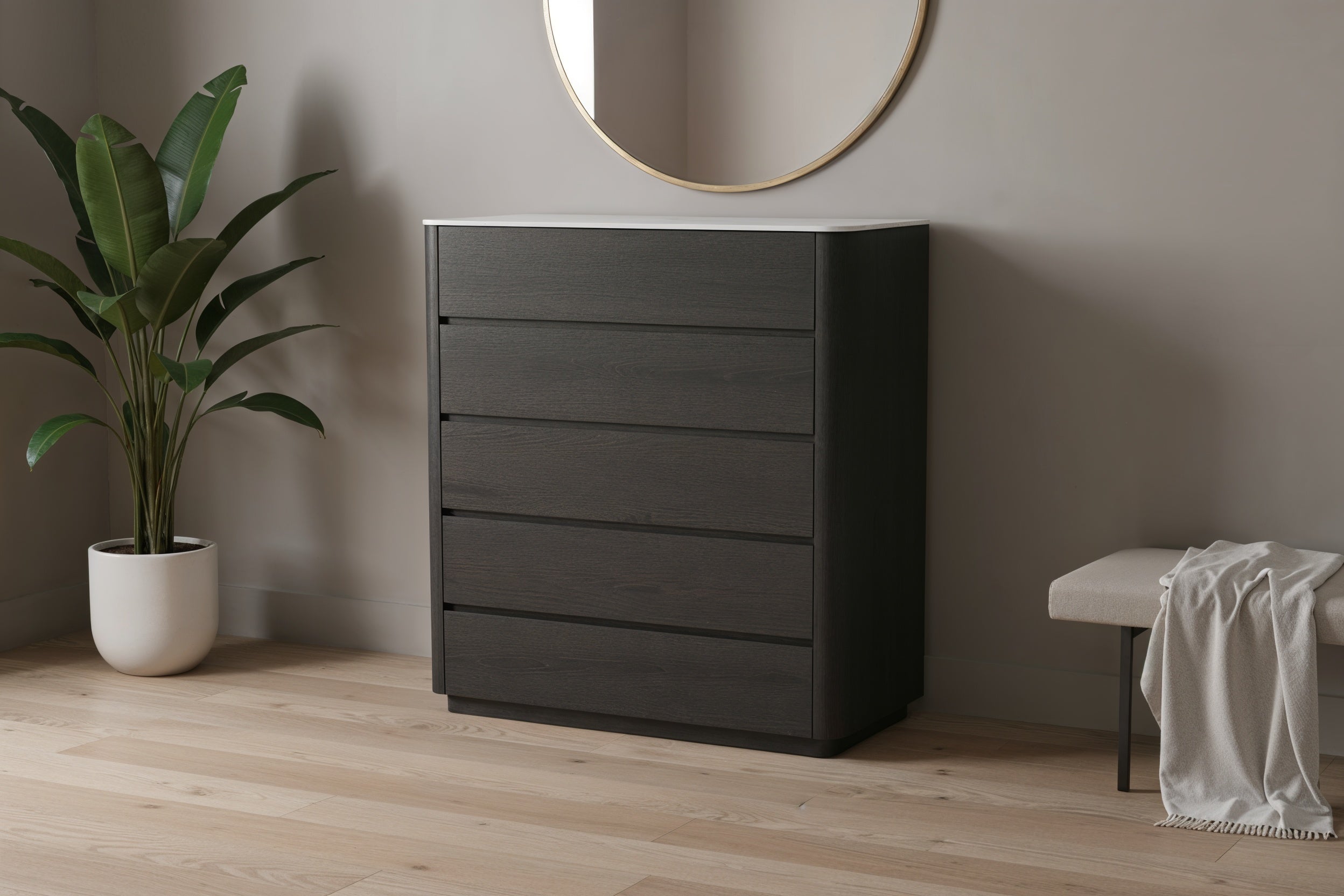 Essence Tallboy Black