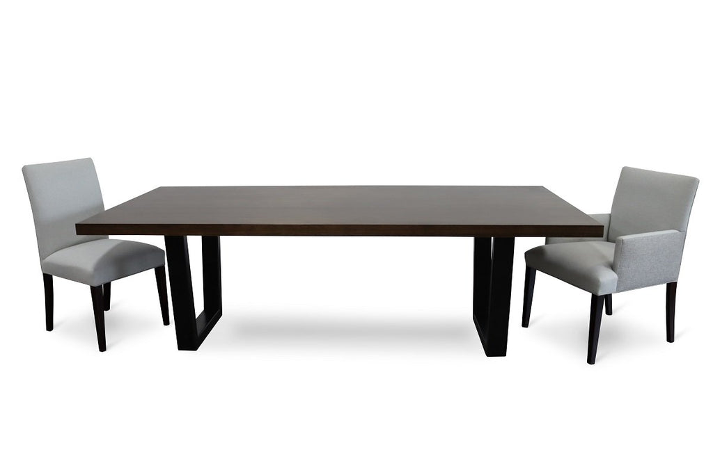 Manhattan Dining Table